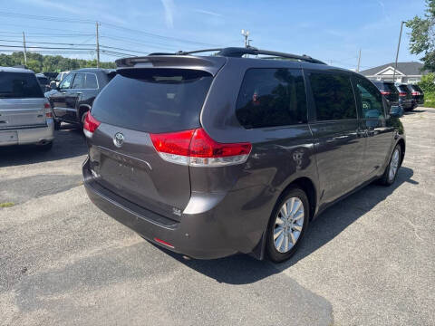 2014 Toyota Sienna