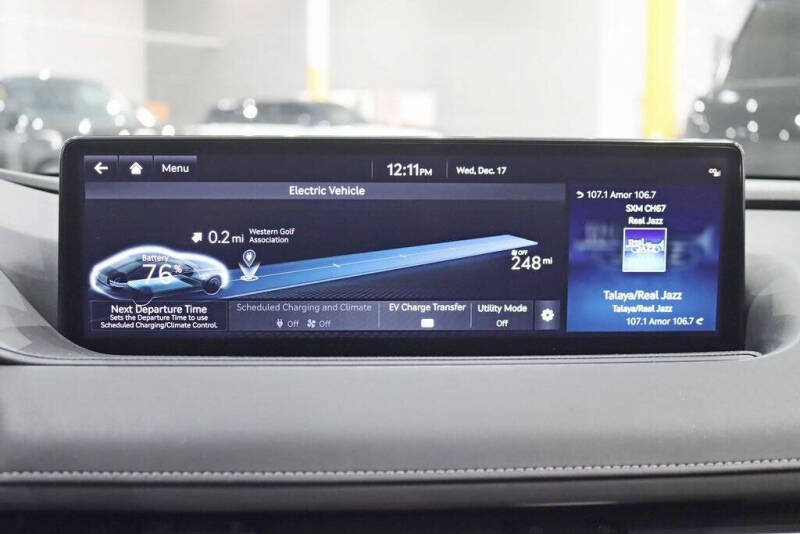 2023 Genesis Electrified G80