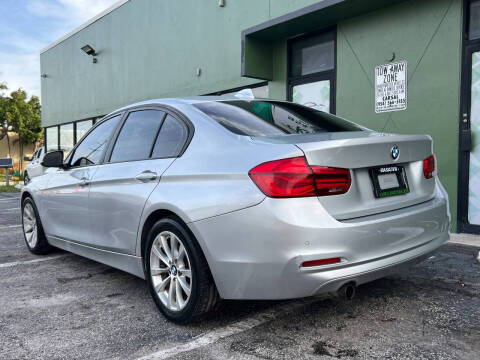 2017 BMW 3 Series 320i
