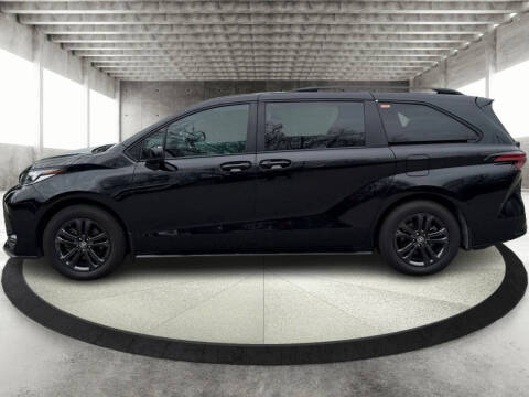 2024 Toyota Sienna XSE 7-Passenger