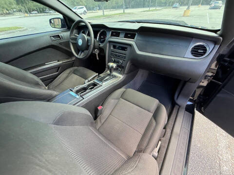 2011 Ford Mustang V6 Premium