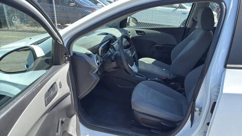 2020 Chevrolet Sonic LT