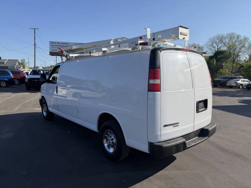 2015 Chevrolet Express 2500