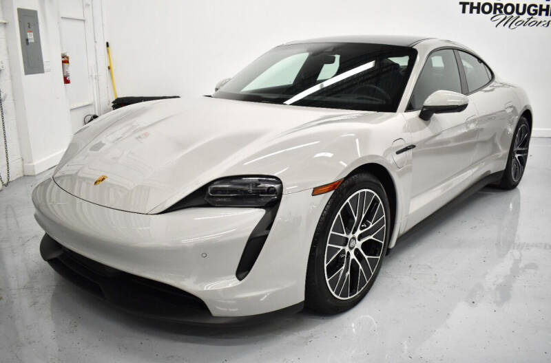 2021 Porsche Taycan Base's photo