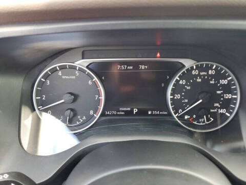 2022 Nissan Rogue SV