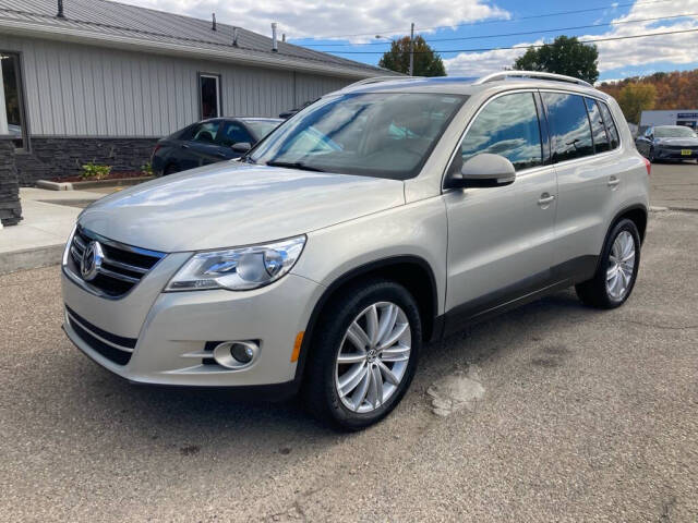 2011 Volkswagen Tiguan for sale at Cambridge Used Cars in Cambridge, OH