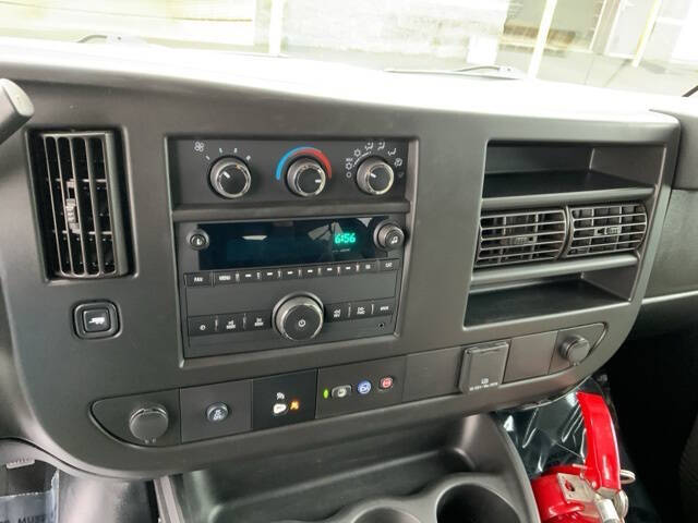 2020 GMC Savana LS 2500