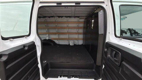 2024 GMC Savana 2500
