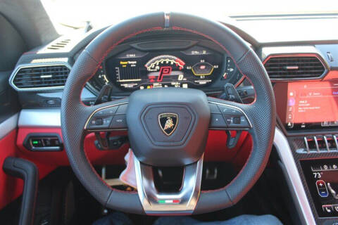 2019 Lamborghini Urus