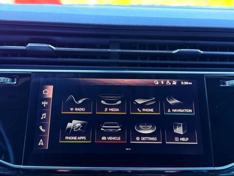 2019 Audi Q8 quattro Premium Plus 55 TFSI