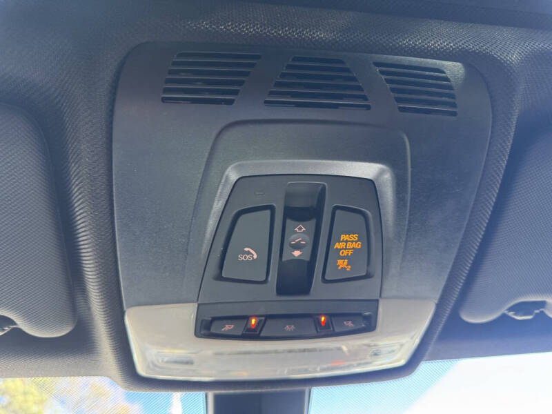 2017 BMW 3 Series 330i