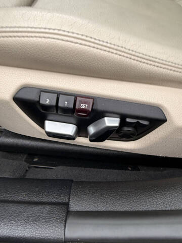 2017 BMW 3 Series 330i xDrive