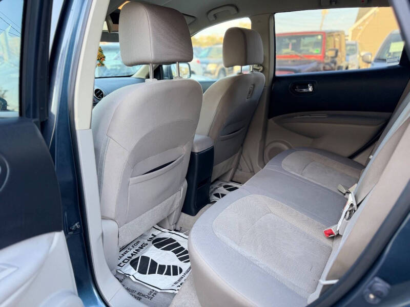2012 Nissan Rogue S