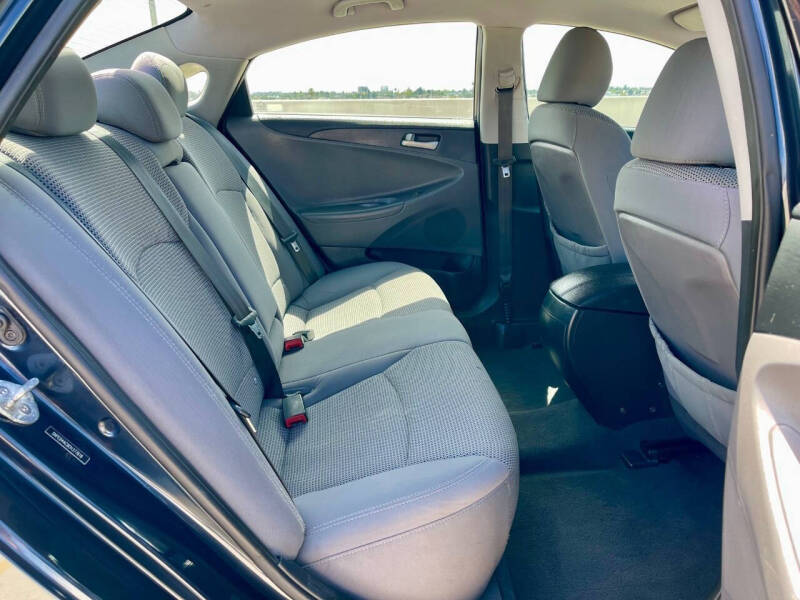 2012 Hyundai Sonata GLS