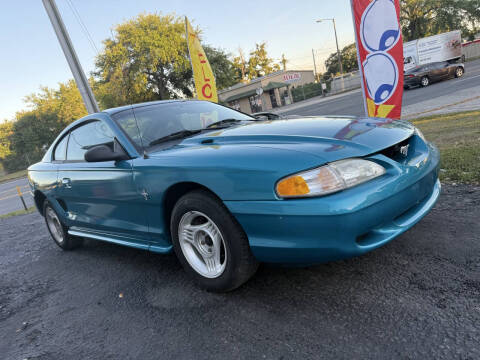 1994 Ford Mustang for sale at CENTURY AUTO SALES in Orlando FL