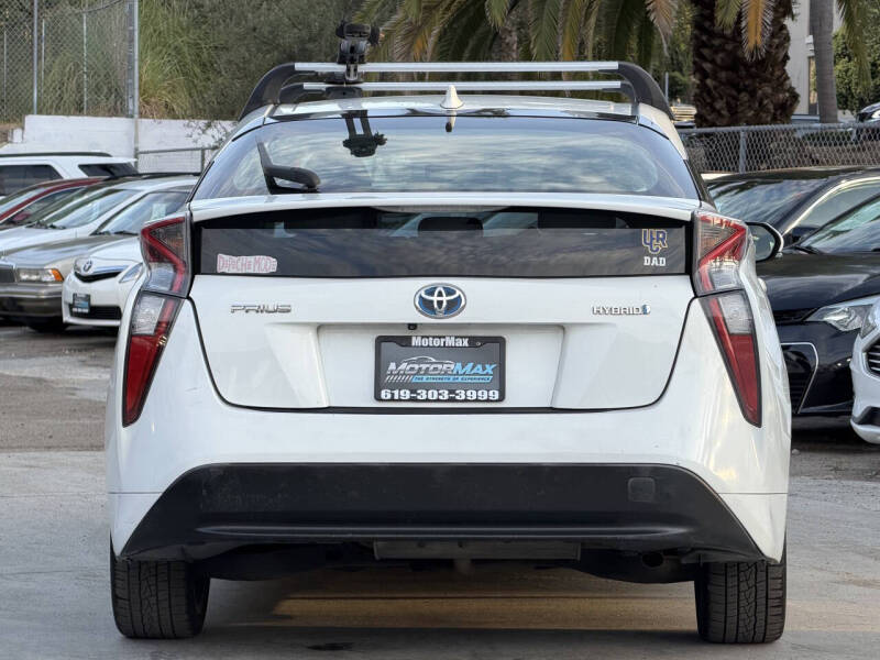 2016 Toyota Prius Two