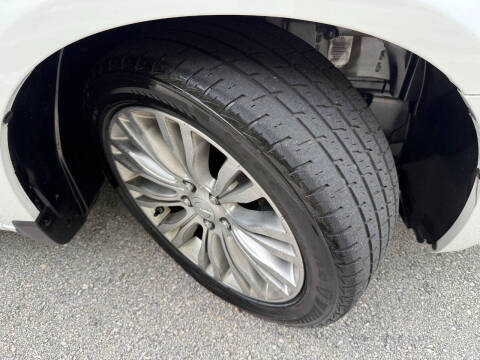 2011 Chrysler 200 Limited