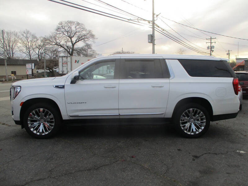 2021 GMC Yukon XL SLT