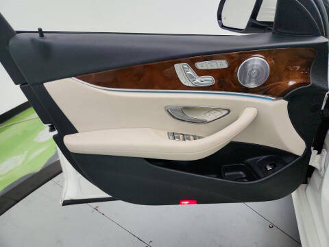 2018 Mercedes-Benz E-Class E 300
