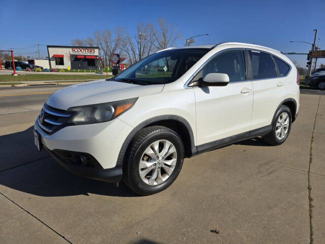 2012 Honda CR-V for sale at Bigfoot Auto in Hiawatha, IA