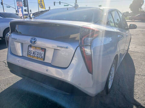 2018 Toyota Prius Two