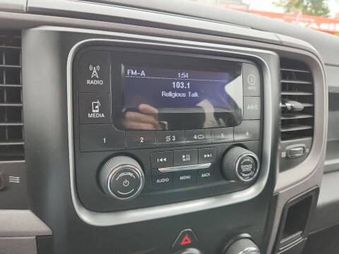 2017 RAM 1500 Express