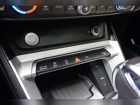 2020 Audi Q3 quattro S line Prem Plus 45 TFSI