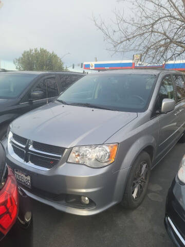 2017 Dodge Grand Caravan for sale at Thomas Auto Sales in Manteca CA