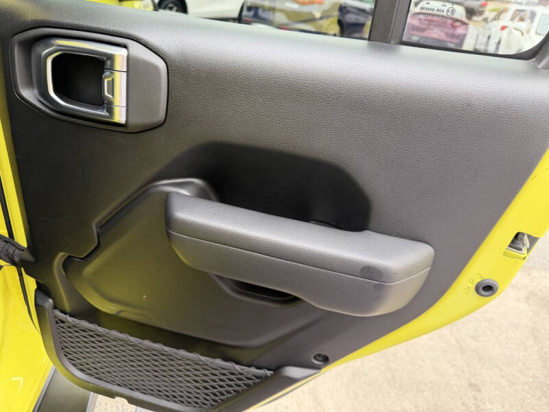 2023 Jeep Wrangler High Tide