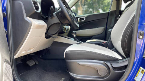 2021 Hyundai Venue SEL