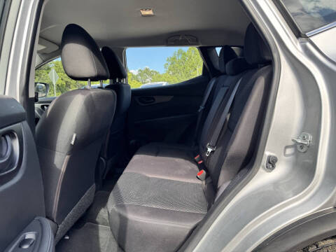 2017 Nissan Rogue Sport S