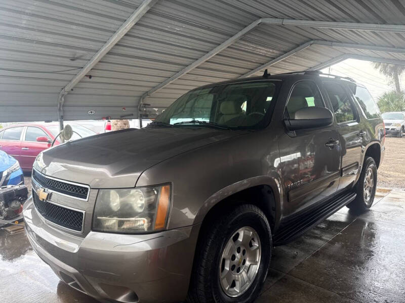 2011 Chevrolet Tahoe LS's photo