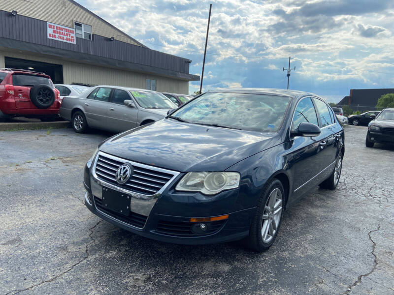 2008 Volkswagen Passat for sale at Six Brothers Mega Lot in Youngstown OH