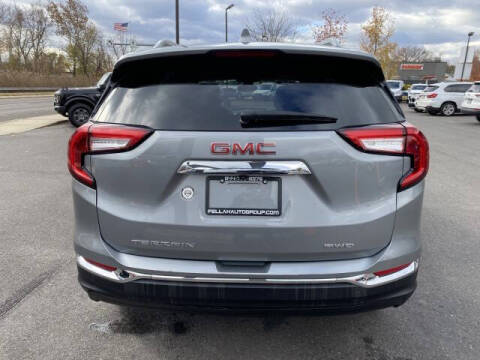 2024 GMC Terrain SLT