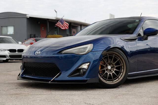 2013 Scion FR-S