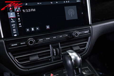 2021 Porsche Macan