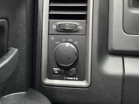 2020 RAM 1500 Classic Tradesman