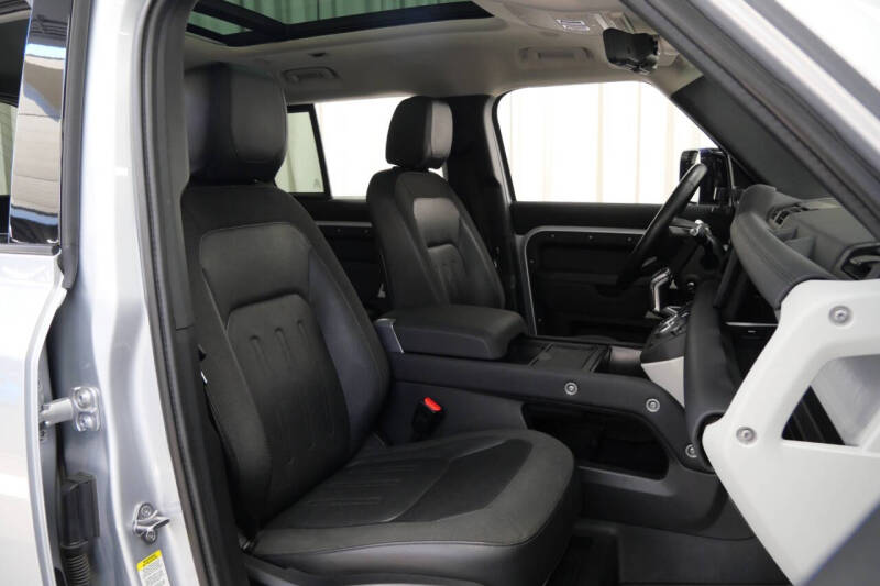 2020 Land Rover Defender 110 First Edition