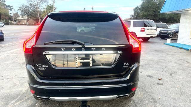 2015 Volvo XC60 T6 Platinum