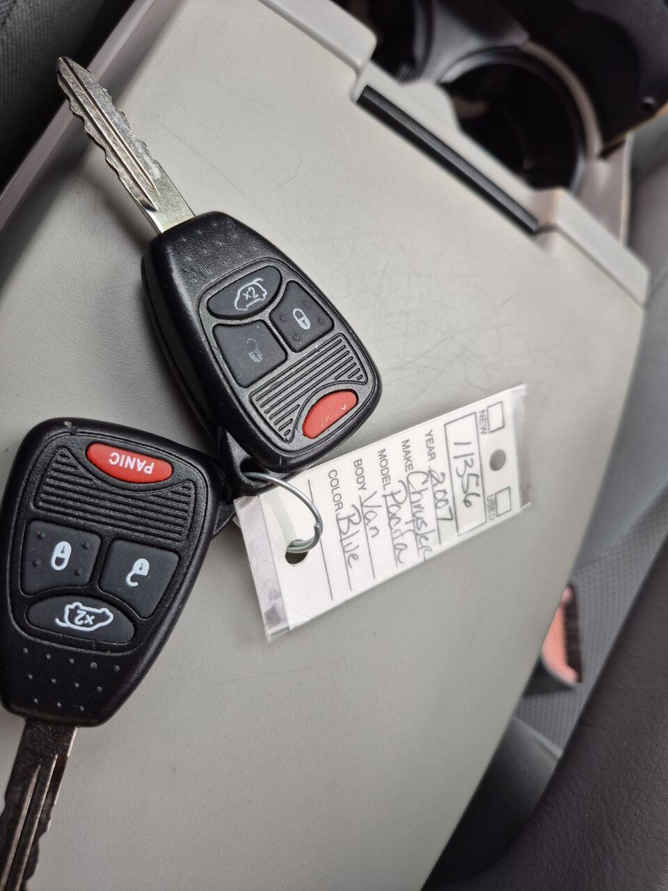 Blue 2007 Chrysler Pacifica Base 4dr Wagon 24