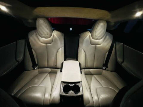 2015 Tesla Model S P85D