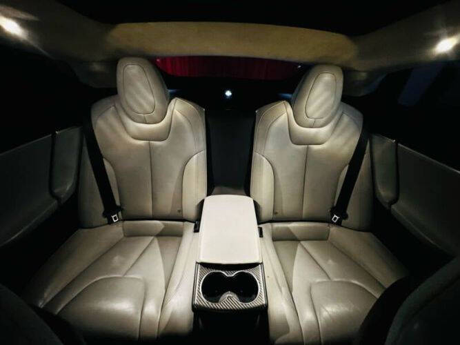 2015 Tesla Model S P85D