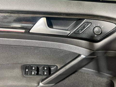 2017 Volkswagen Golf GTI S