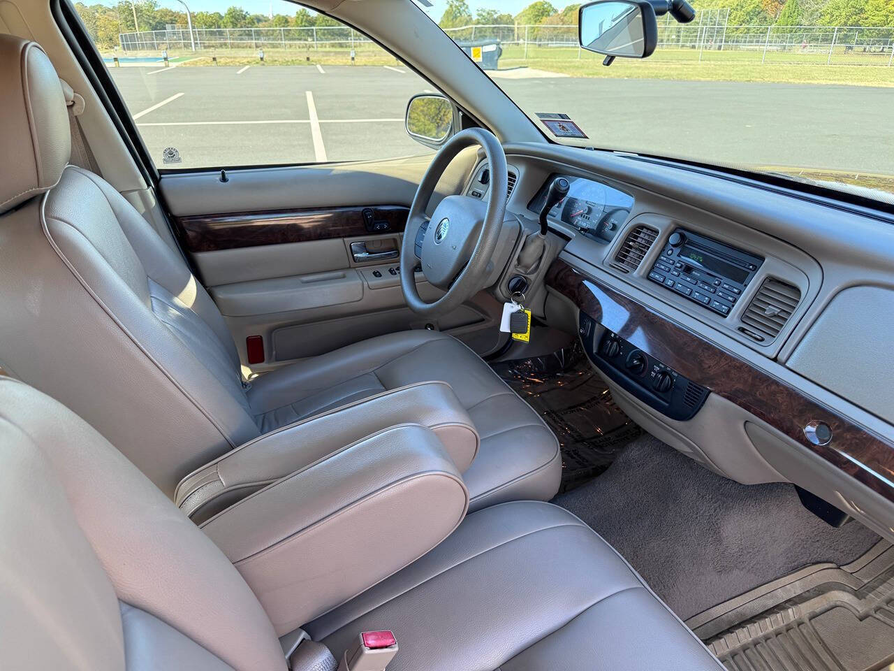 2005 Mercury Grand Marquis 15
