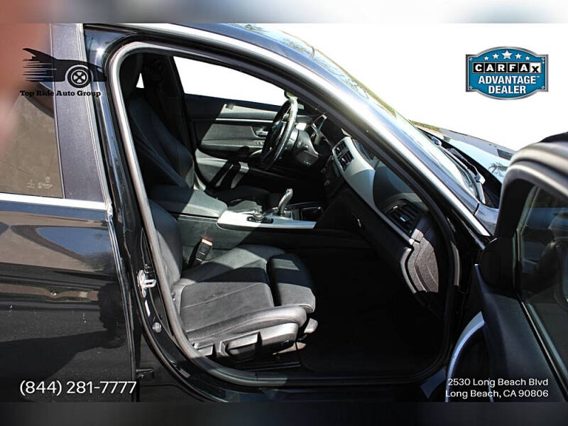 2015 BMW 3 Series 320i