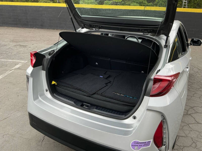 2019 Toyota Prius Prime Plus