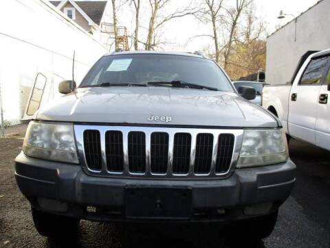 2001 Jeep Grand Cherokee for sale at R & P AUTO GROUP LLC in Plainfield NJ