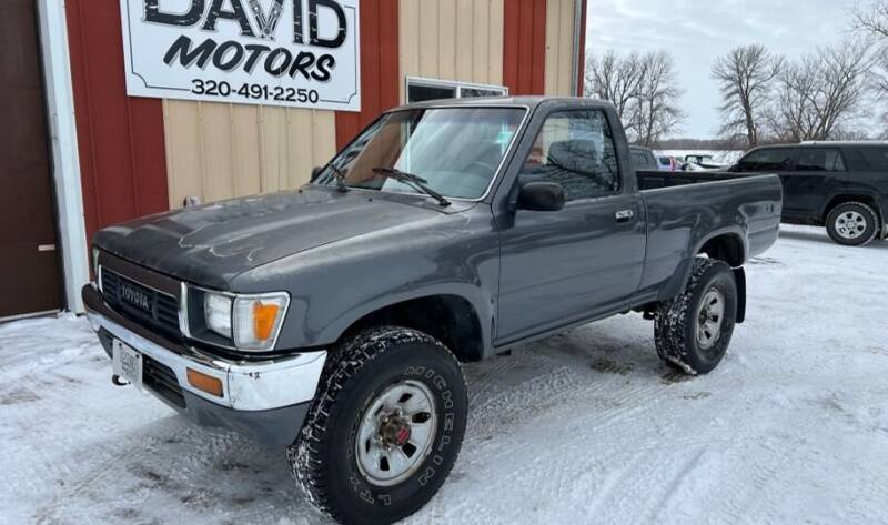1990 Toyota Pickup for sale at DAVID MOTORS LLC in Grey Eagle MN