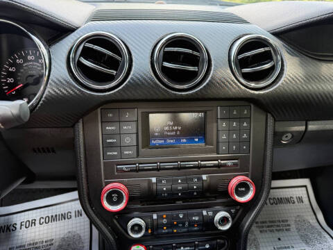 2016 Ford Mustang V6