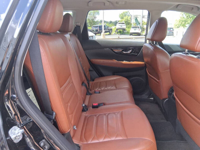 2017 Nissan Rogue SL